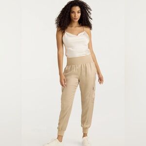 Cinq À Sept Gile Pants. Khaki color. Size S Women 
#20